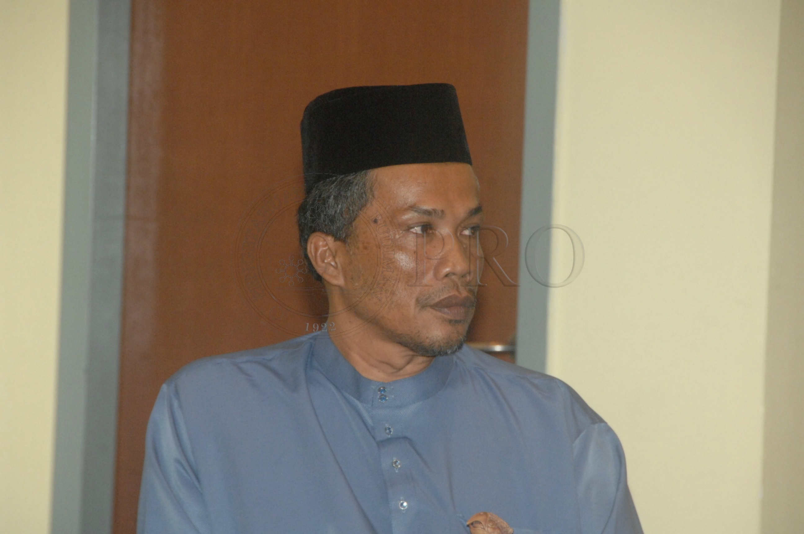 PRO 14 33 WACANA FBA 0181